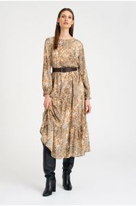 Luźna, beżowa sukienka w zwierzęcy print za 99,99 zł w Greenpoint